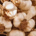 a whole bunch of garlic