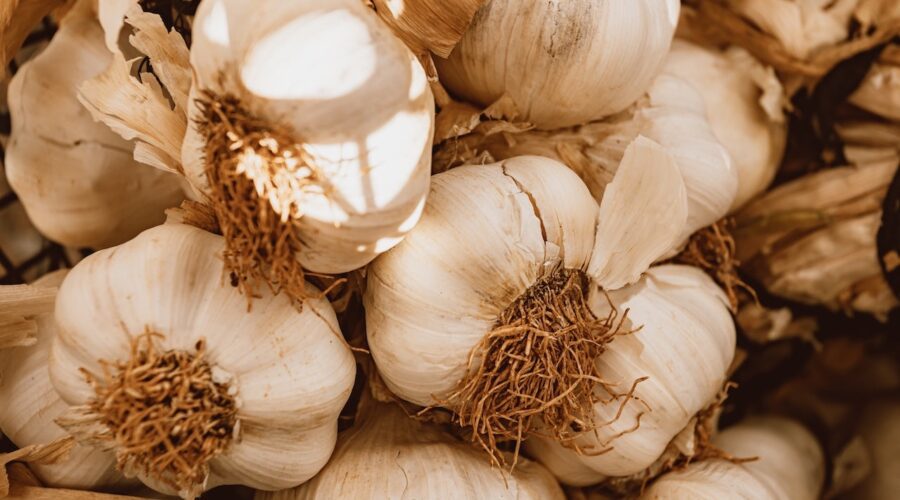 a whole bunch of garlic